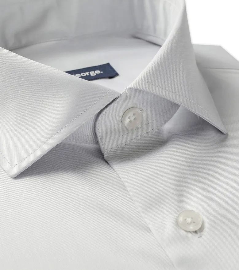 Chemise en twill uni gris perle facile à repasser