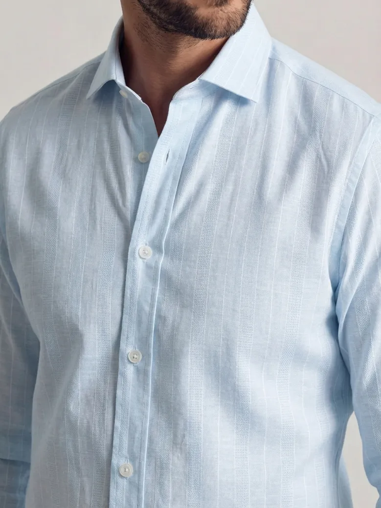 Chemise en lin à rayures bleu ciel