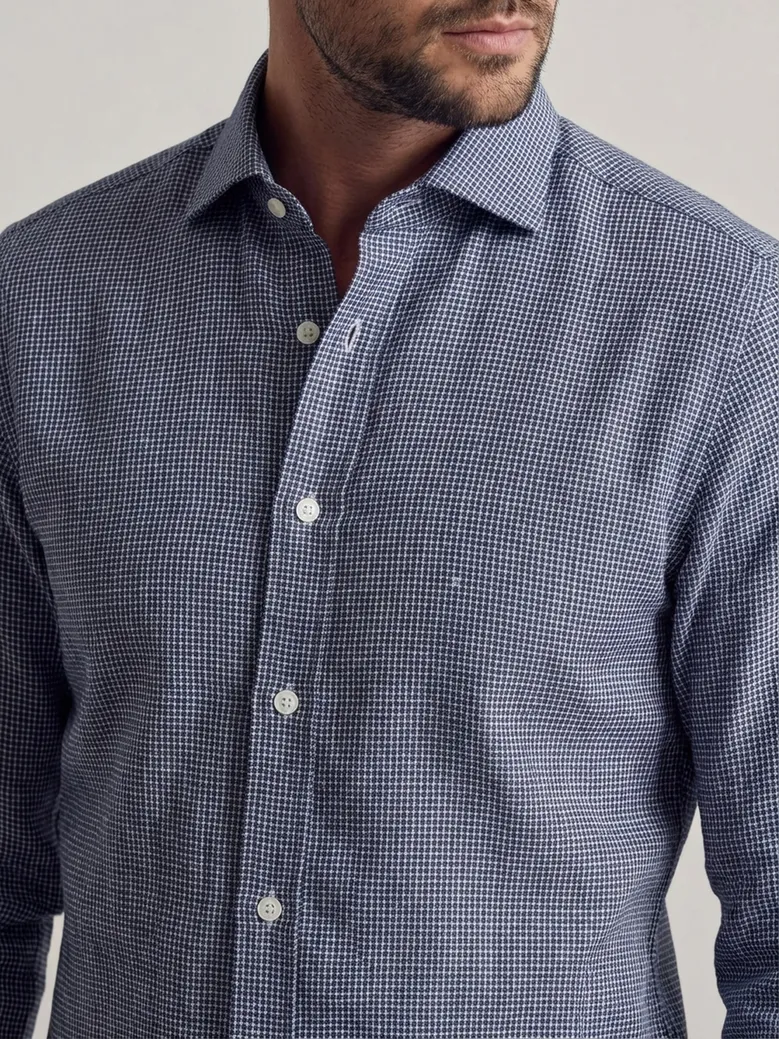 Chemise en lin à carreaux bleu marine