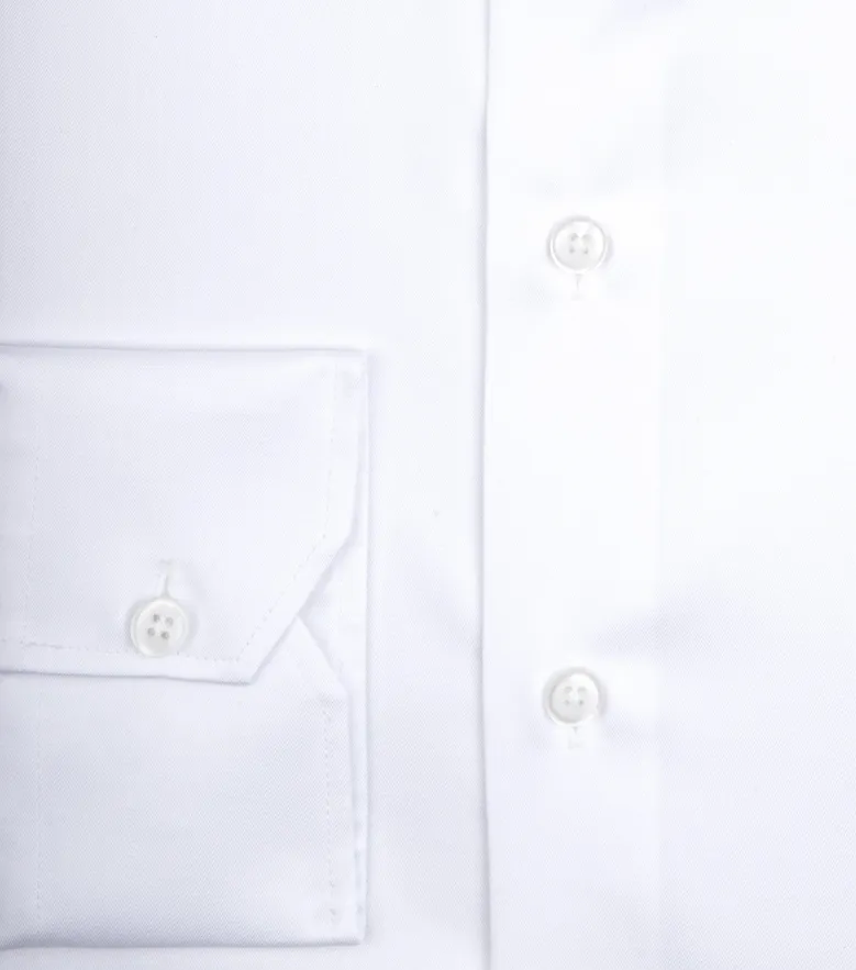 Chemise en twill uni blanc infroissable
