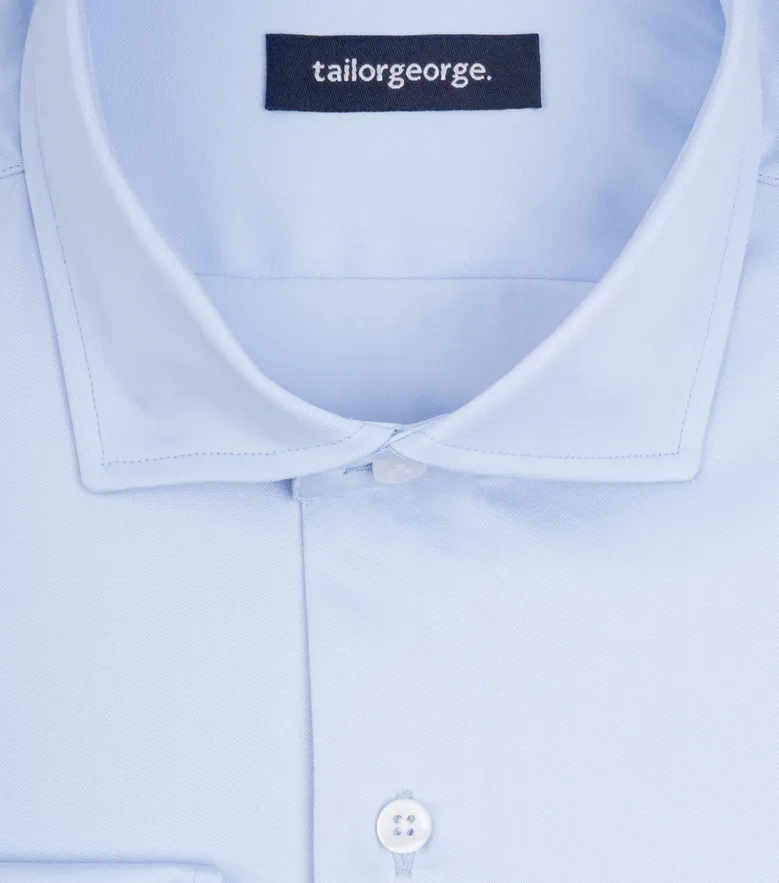 Chemise en twill uni bleu ciel infroissable