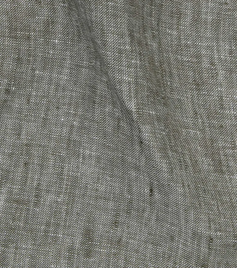 Bügelleichtes, schlichtes weißes Popeline-Hemd